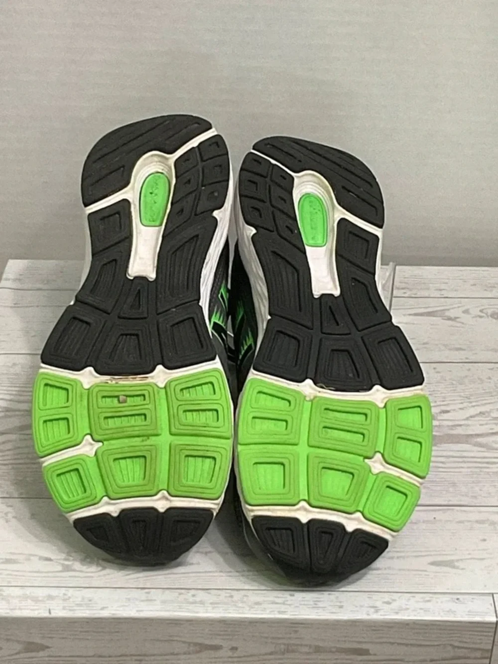 New Balance Kids Gray Sneakers with Neon Green Accents